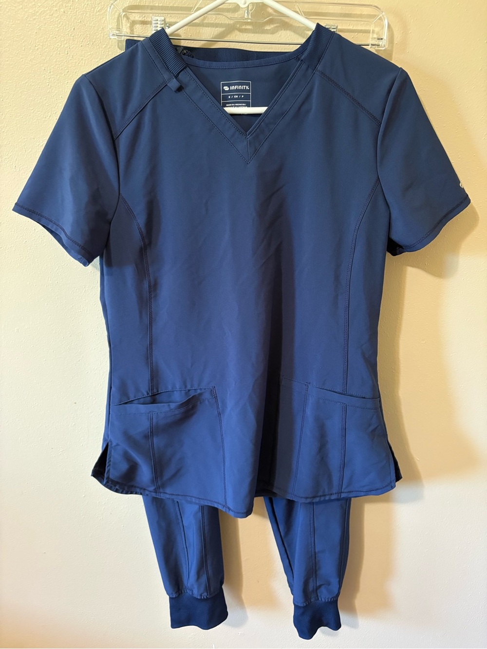 Cherokee Infinity Jogger Scrub Set Navy Blue Women’s size small